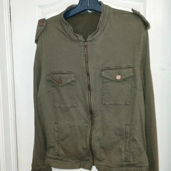 Military  Inspired Jacket - Picture 2 of 9